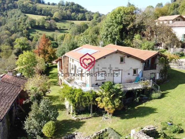 Maison, Larbont