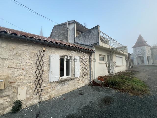Maison, Laroque Timbaut