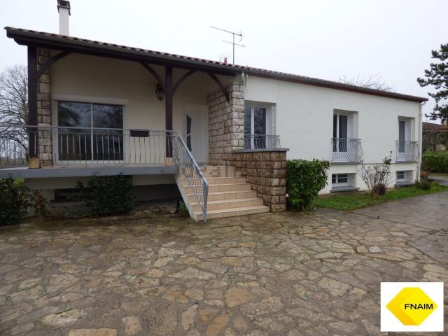 Maison, Laroque Timbaut