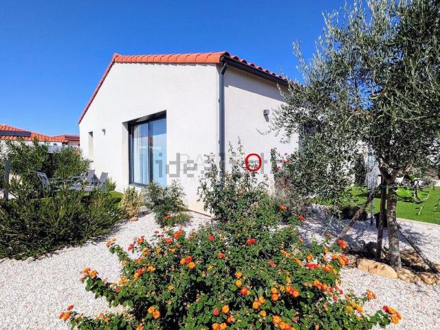 Maison, Laroque des Albères