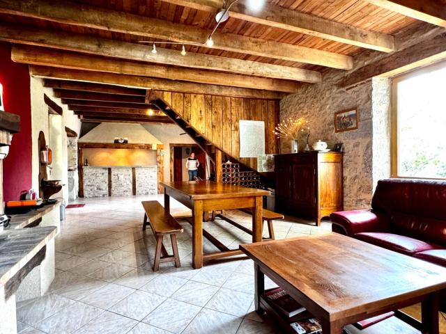 Maison Larroque toirac 5 pièce s 185 m2 185m² Larroque Toirac