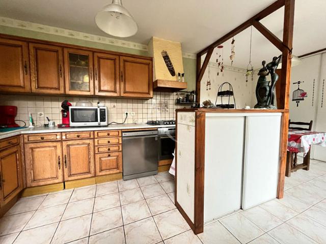 Maison Lassay Les Chateaux 7 pièce s 204 m2