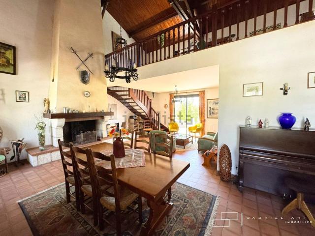 Maison, Lasseube Propre