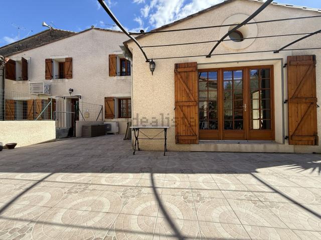 Maison, Leuc