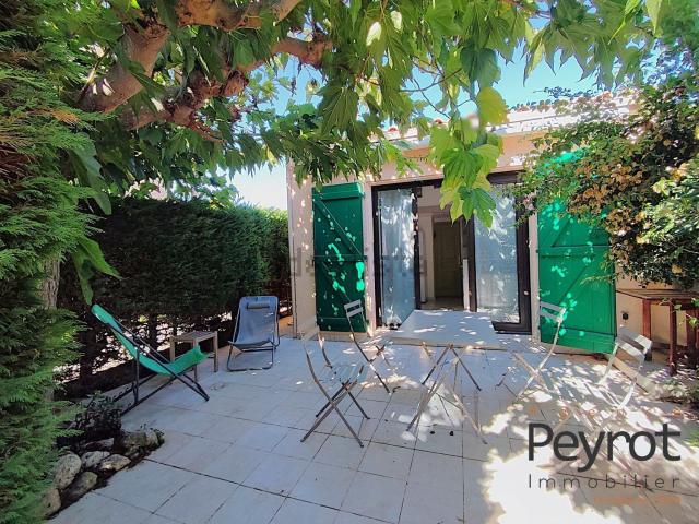 Maison, Leucate