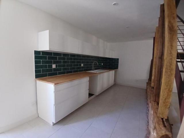 Maison de ville Levignac 6 pièce s 151 m2 à louer