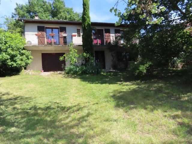 Maison, Leyrieu