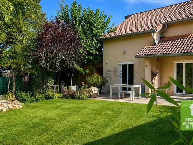 Maison, Leyrieu