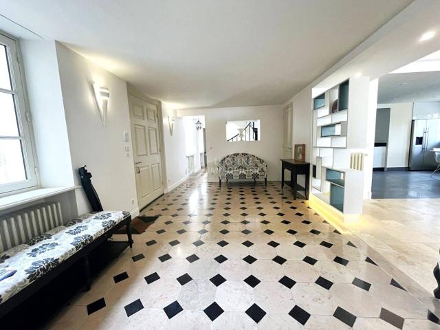 Maison Le Chesnay Rocquencourt 8 pièce s 320 m2