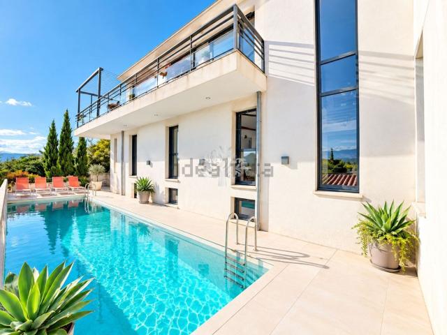 Maison, Le Beausset
