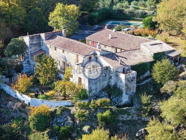Maison, Le Broc
