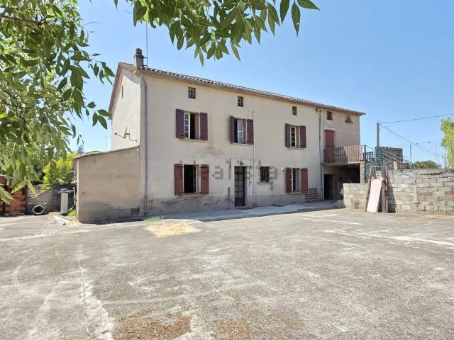 Maison, Le Garric