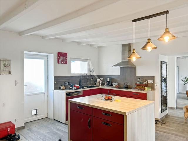 Maison Le Gue De Velluire 4 pièce s