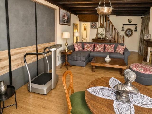 Maison, Le Lardin Saint Lazare