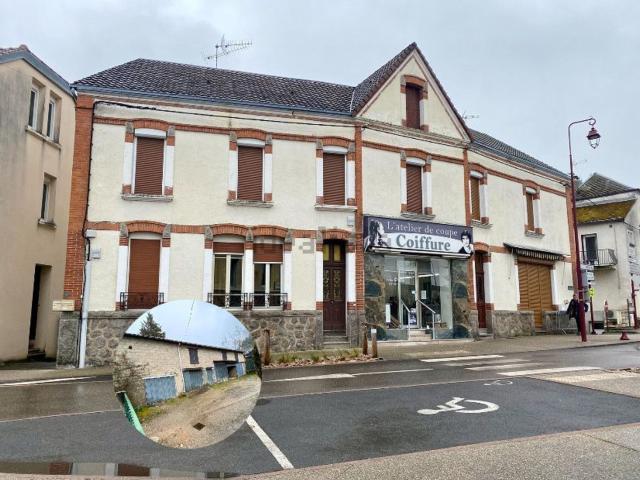 Maison, Le Mayet de Montagne
