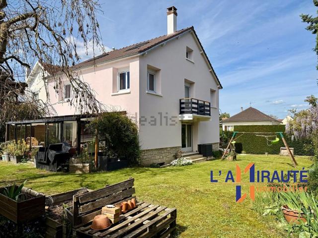 Maison, Le Mesnil le Roi