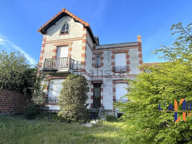 Maison, Le Mesnil le Roi