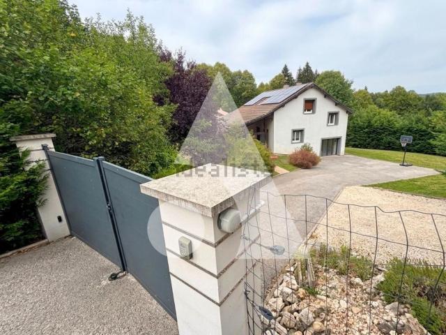 Maison, Le Poizat Lalleyriat
