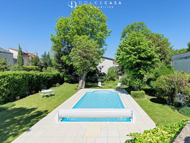 Maison Le Perreux Sur Marne 7 pièce s 250 m2
