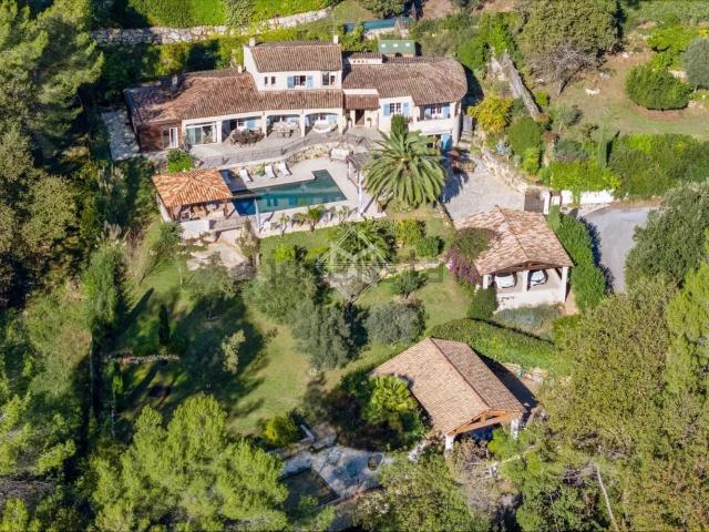 Maison, Le Rouret