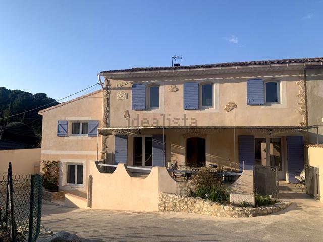 Maison, Le Rove