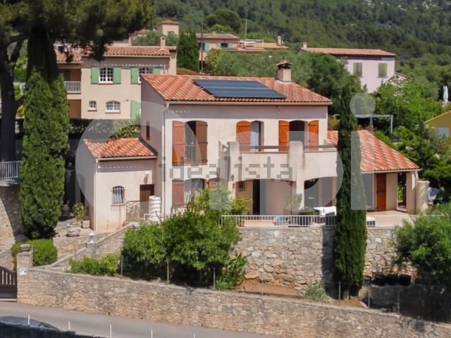 Maison, Le Revest les Eaux