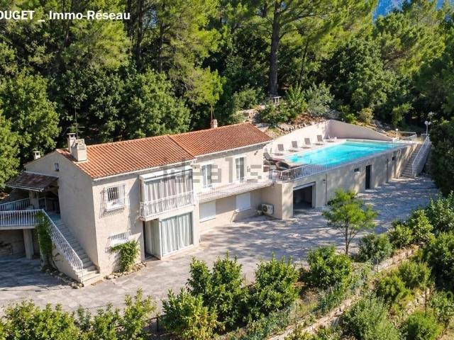 Maison, Le Revest les Eaux
