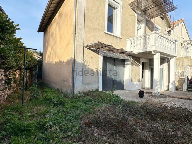 Maison, Le Teil