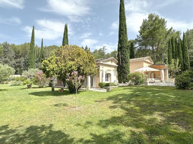 Maison, Le Tholonet