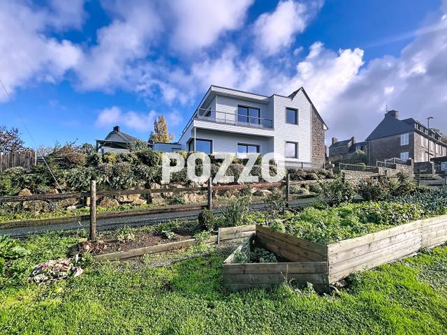 Maison Le Val Saint Pere 5 pièce s 202 m2 vue baie Mt St michel