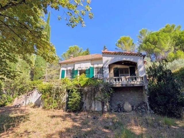 Maison, Le Val