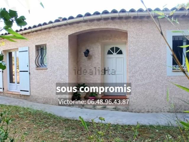 Maison, Le Val