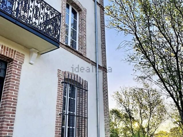 Maison, Le Val