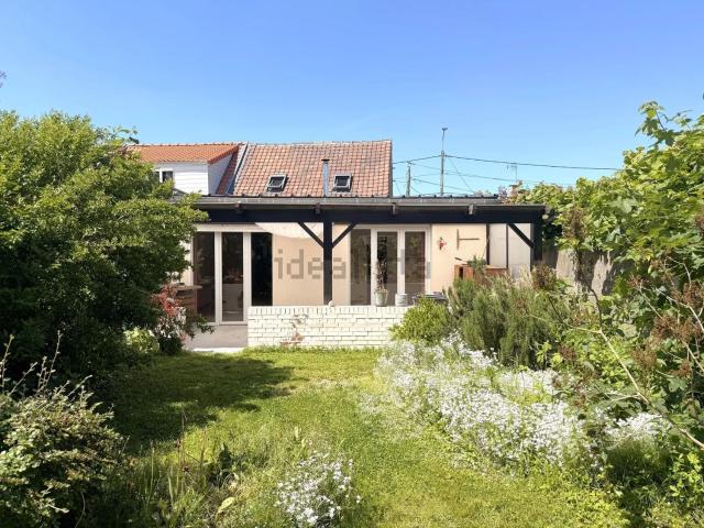 Maison, Leers