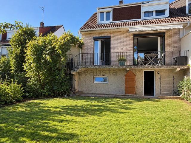 Maison, Leers