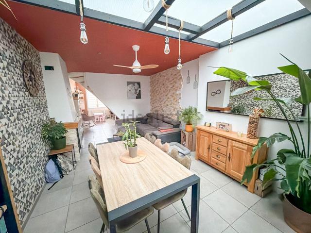 Maison, Leers
