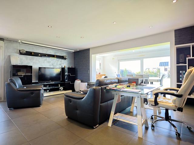 Maison Lelling 6 pièce s 132 m2