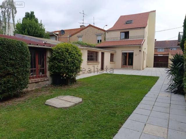 Maison, Lens