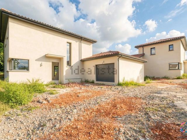 Maison, Lentilly