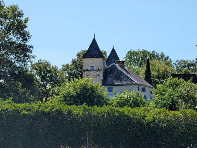 Maison, Léobard