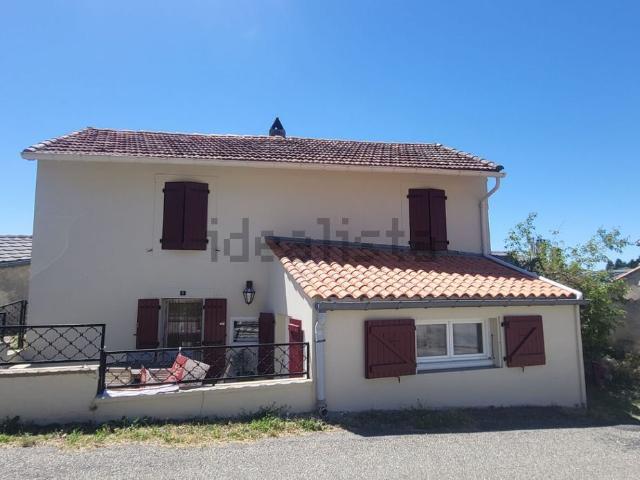 Maison, Les Martys
