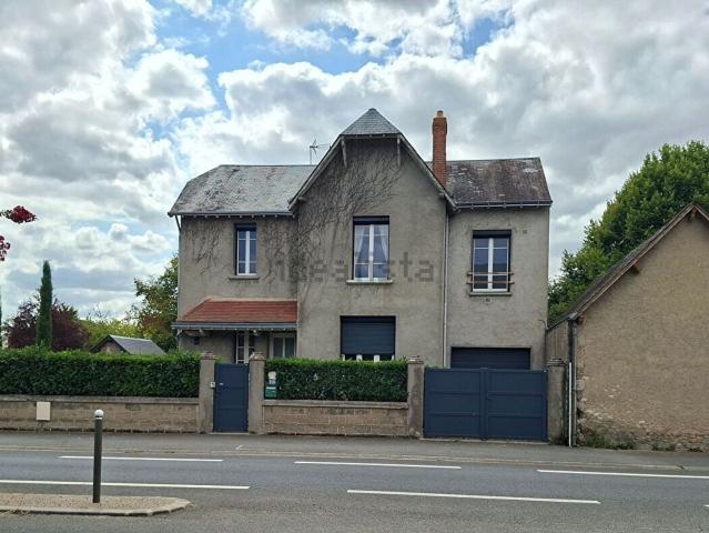 Maison, Les Ormes