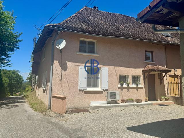 Maison Les Avenieres Veyrins Thuellin 7 pièce s 95 m2