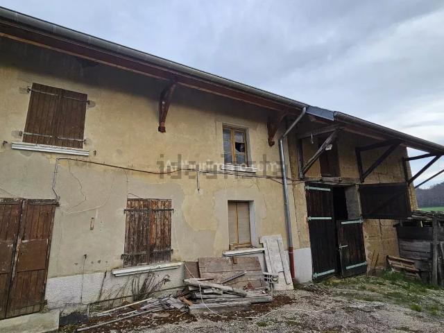Maison, Les Abrets en Dauphiné