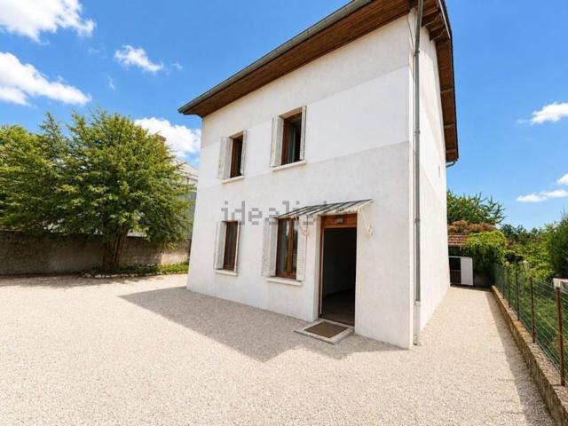 Maison, Les Abrets en Dauphiné