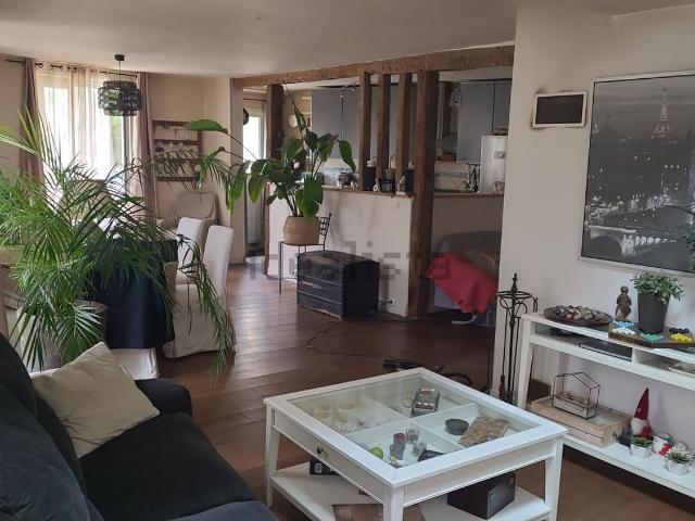 Maison, Les Alluets le Roi