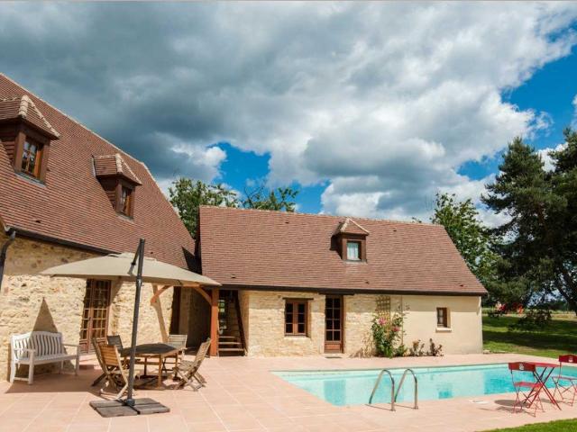 Maison Les Eyzies 9 pièce s 245 m2 245m² Les Eyzies