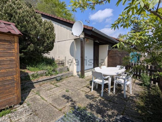 Maison, Les Hôpitaux Neufs
