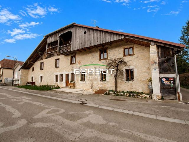 Maison, Les Hôpitaux Vieux