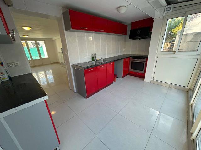 Maison Les Pavillons Sous Bois 5 pièce s 132.22 m2